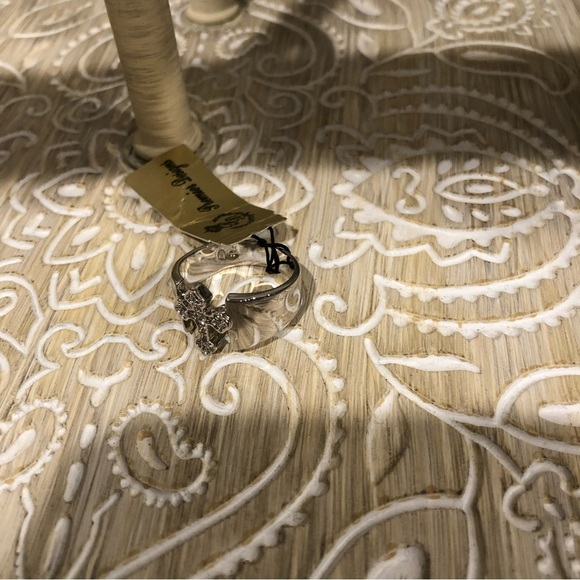 Premier Designs Devotion Ring - Picture 6 of 8